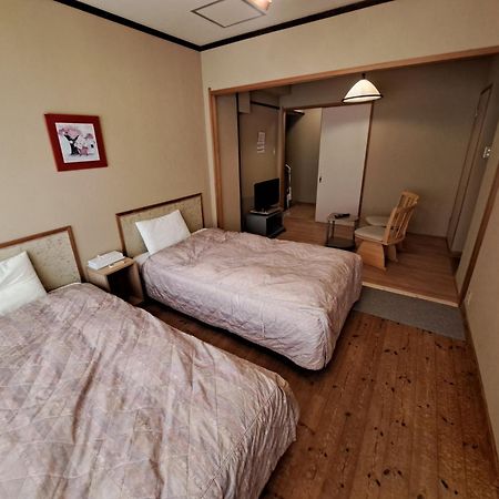 Minshuku Inn Shirahama Ekinoyado Exterior photo