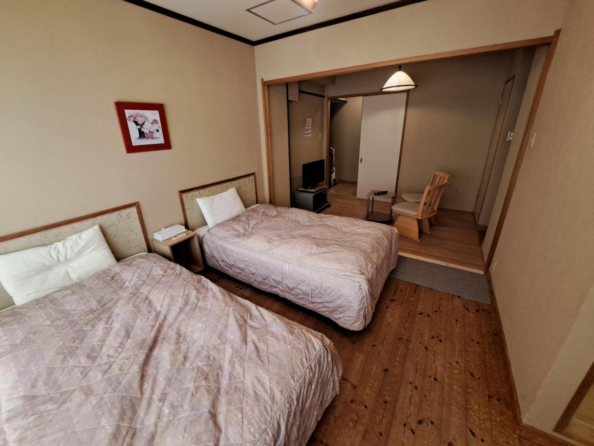Minshuku Inn Shirahama Ekinoyado Exterior photo